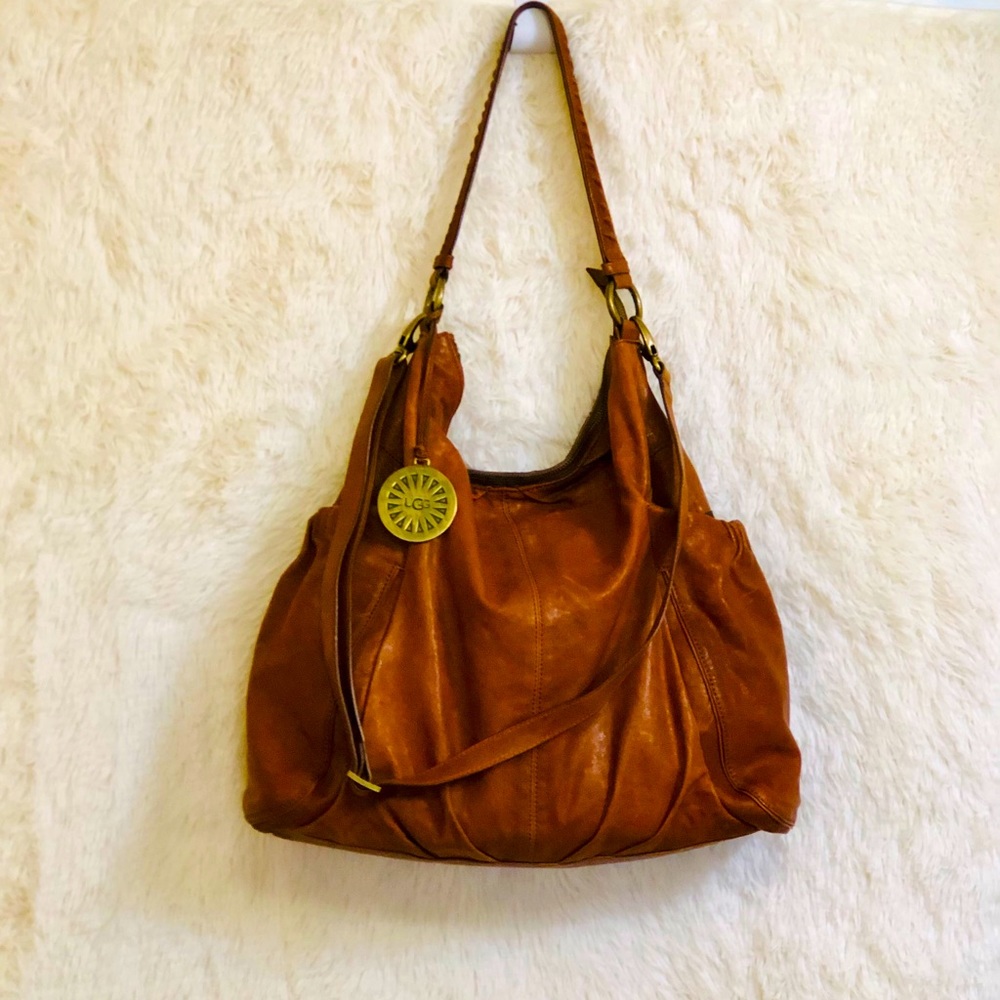 UGG Amazing soft leather tote purse bag. EUC ❤️🎁